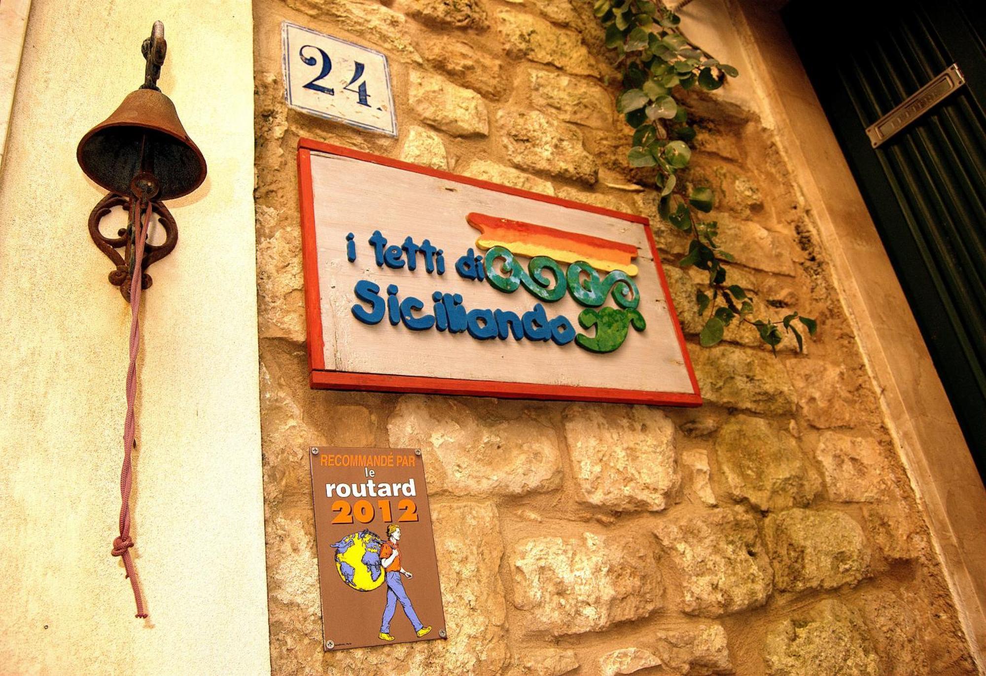 Bed & Breakfast I Tetti Di Siciliando *